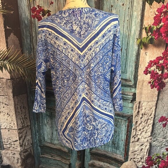 Lilly Pulitzer Jameson Linen Blue Crush Sweater, size xs/s, good used condition - Picture 5 of 8